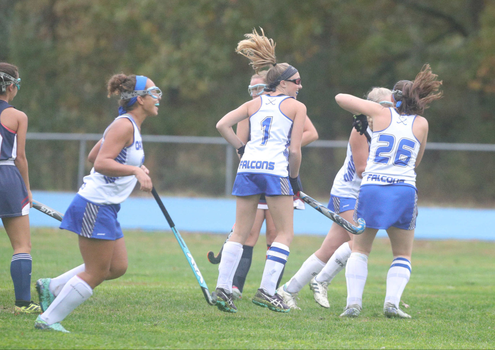 Lacey vs Oakcrest Field Hockey game